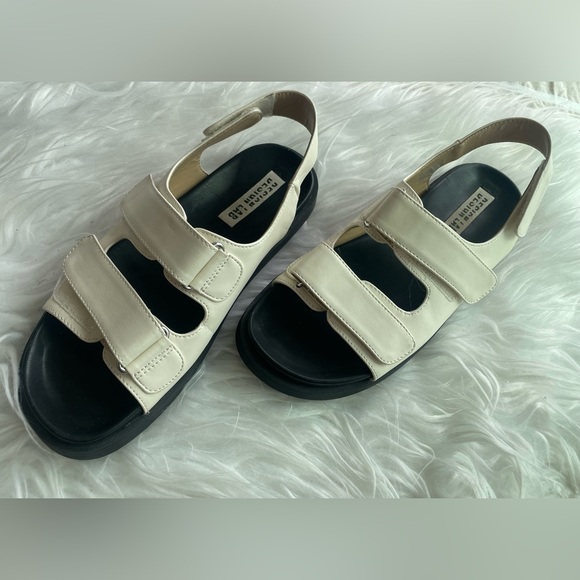 Nwot Design lab sandals size 8 cream and black - Picture 7 of 7